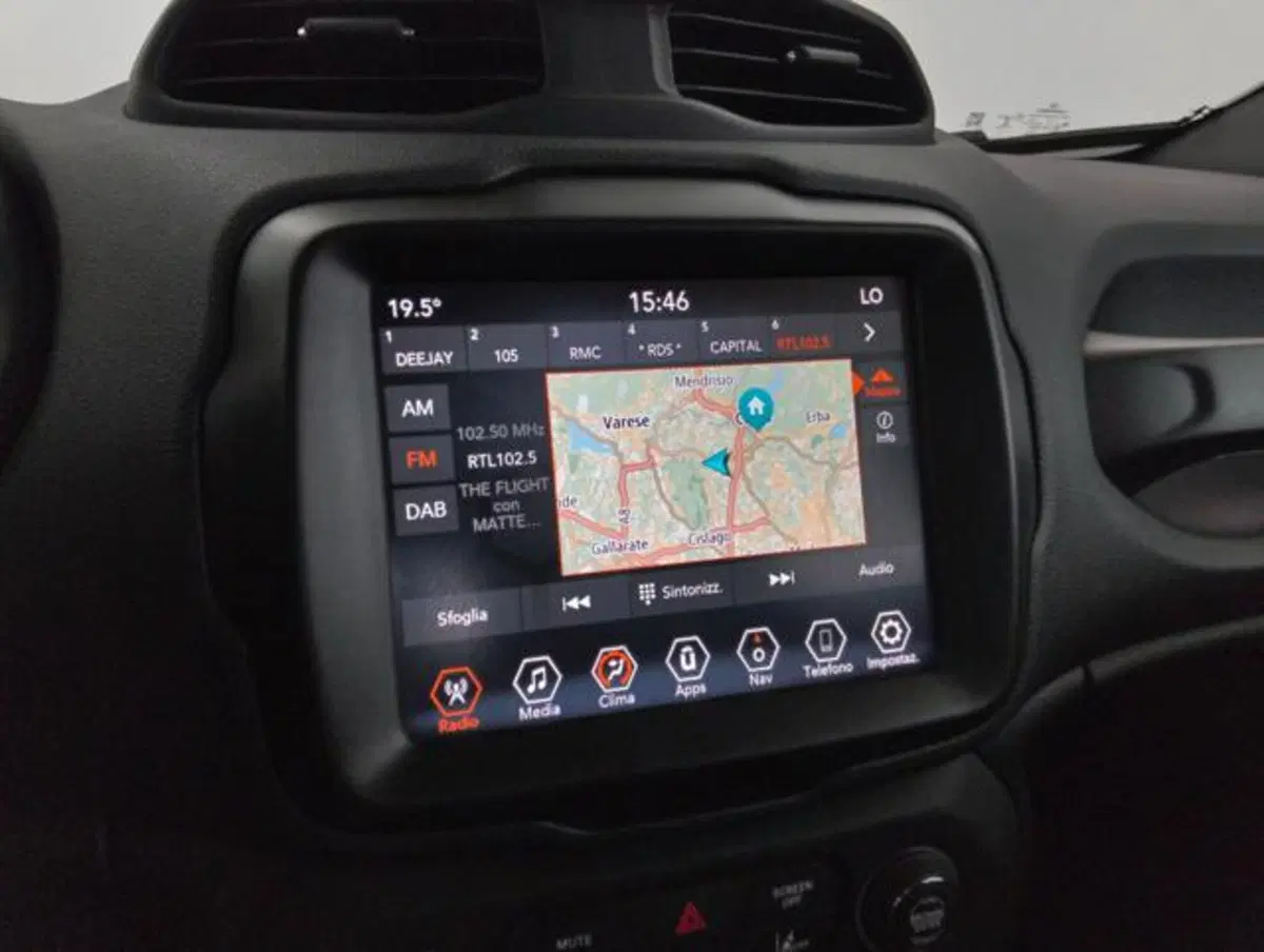 Jeep Renegade usata a Como (13)