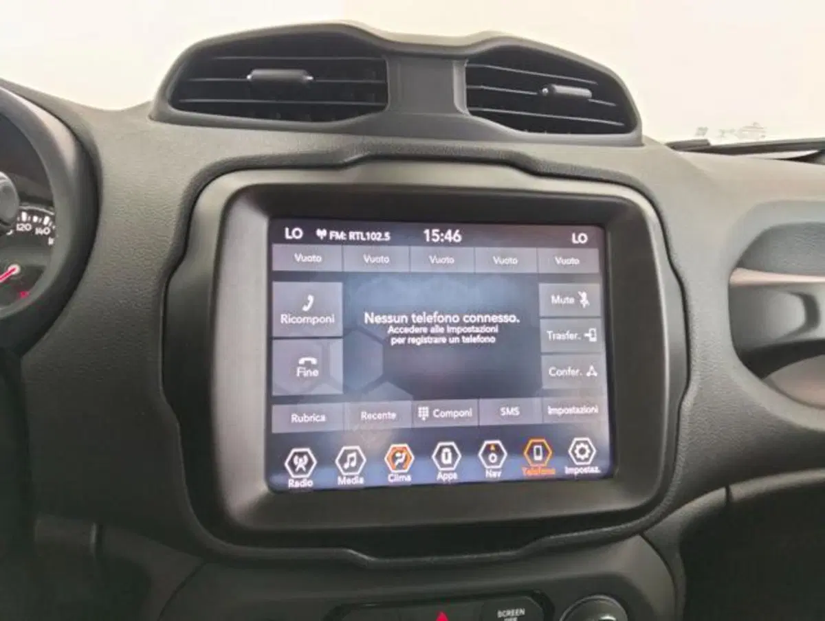 Jeep Renegade usata a Como (16)