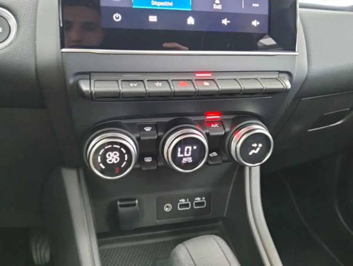 Renault Captur usata a Como (18)