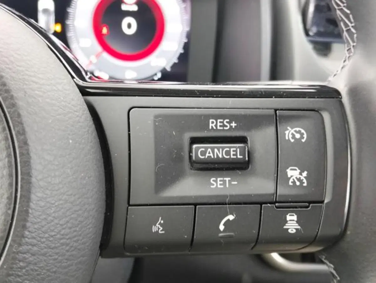 Nissan Qashqai usata a Como (11)
