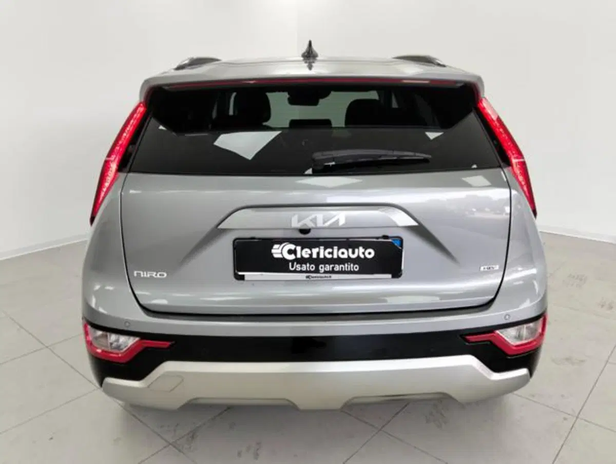 Kia Niro usata a Como (7)