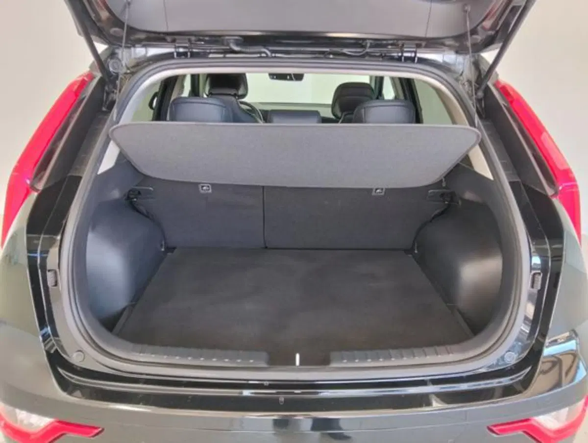 Kia Niro usata a Como (17)