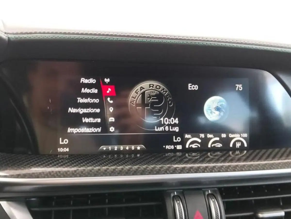 Alfa Romeo Stelvio usata a Como (16)