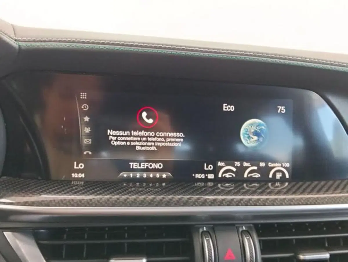 Alfa Romeo Stelvio usata a Como (18)