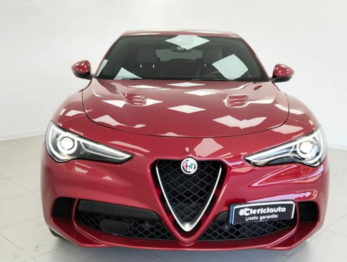 Alfa Romeo Stelvio usata a Como (7)