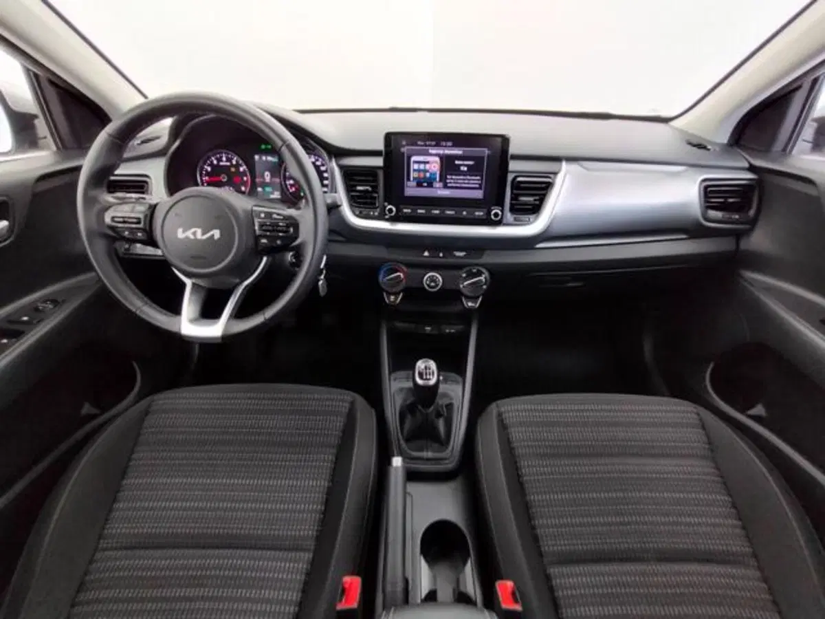 Kia Stonic usata a Como (4)