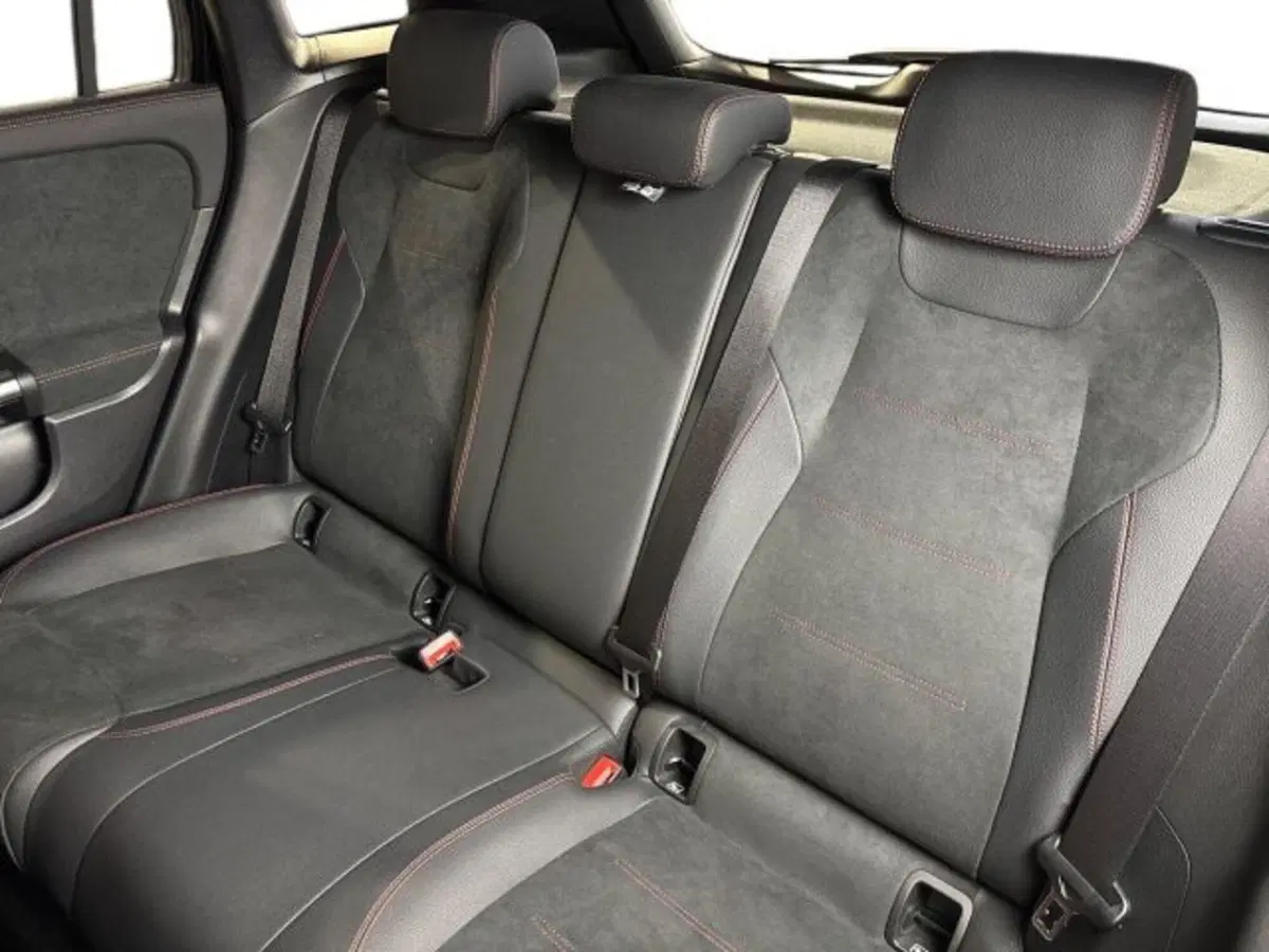 Mercedes-Benz GLA SUV usata a Bologna (16)