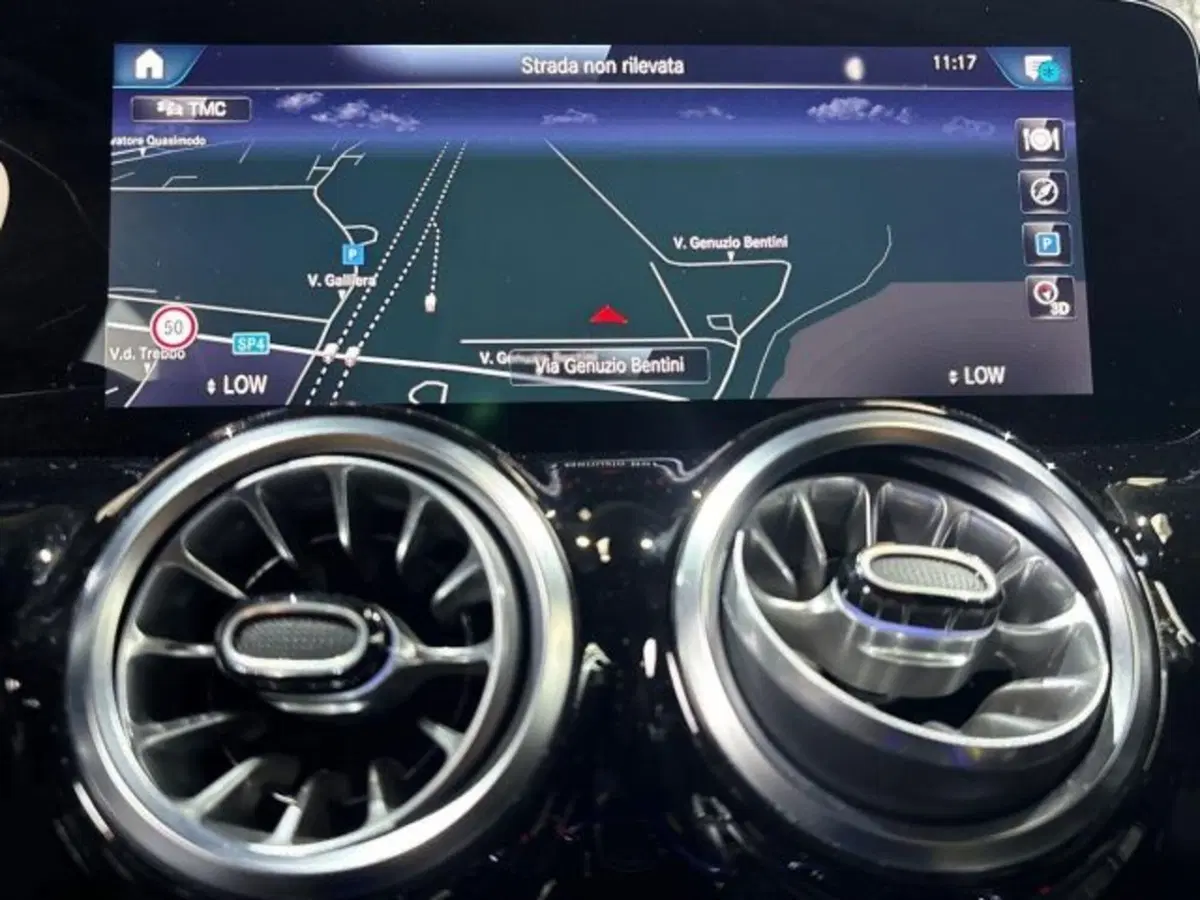 Mercedes-Benz GLA SUV usata a Bologna (14)