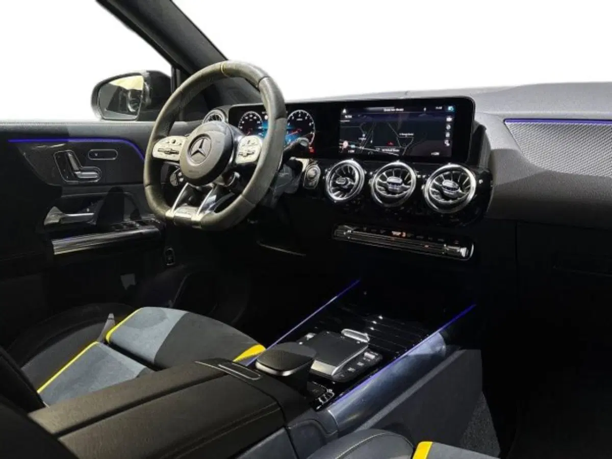 Mercedes-Benz GLA SUV usata a Bologna (15)