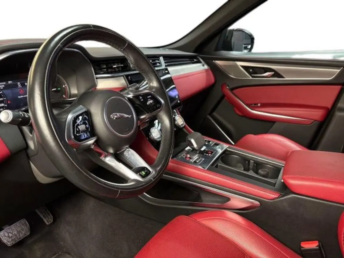 Jaguar F-Pace usata a Bologna (11)