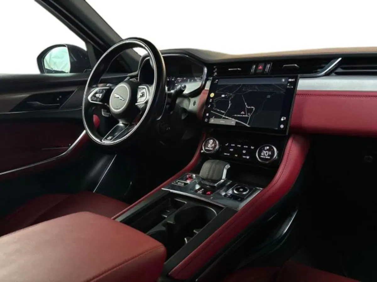 Jaguar F-Pace usata a Bologna (15)