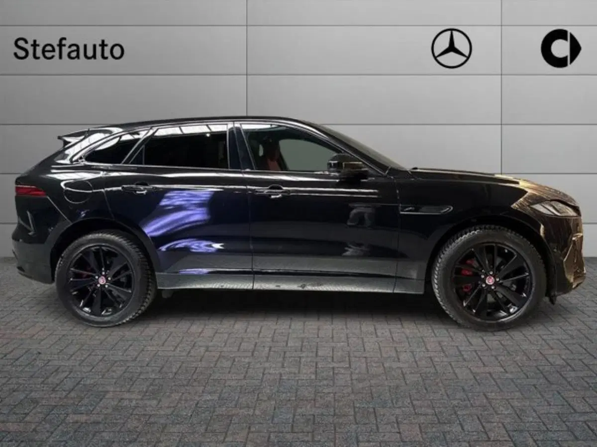 Jaguar F-Pace usata a Bologna (2)