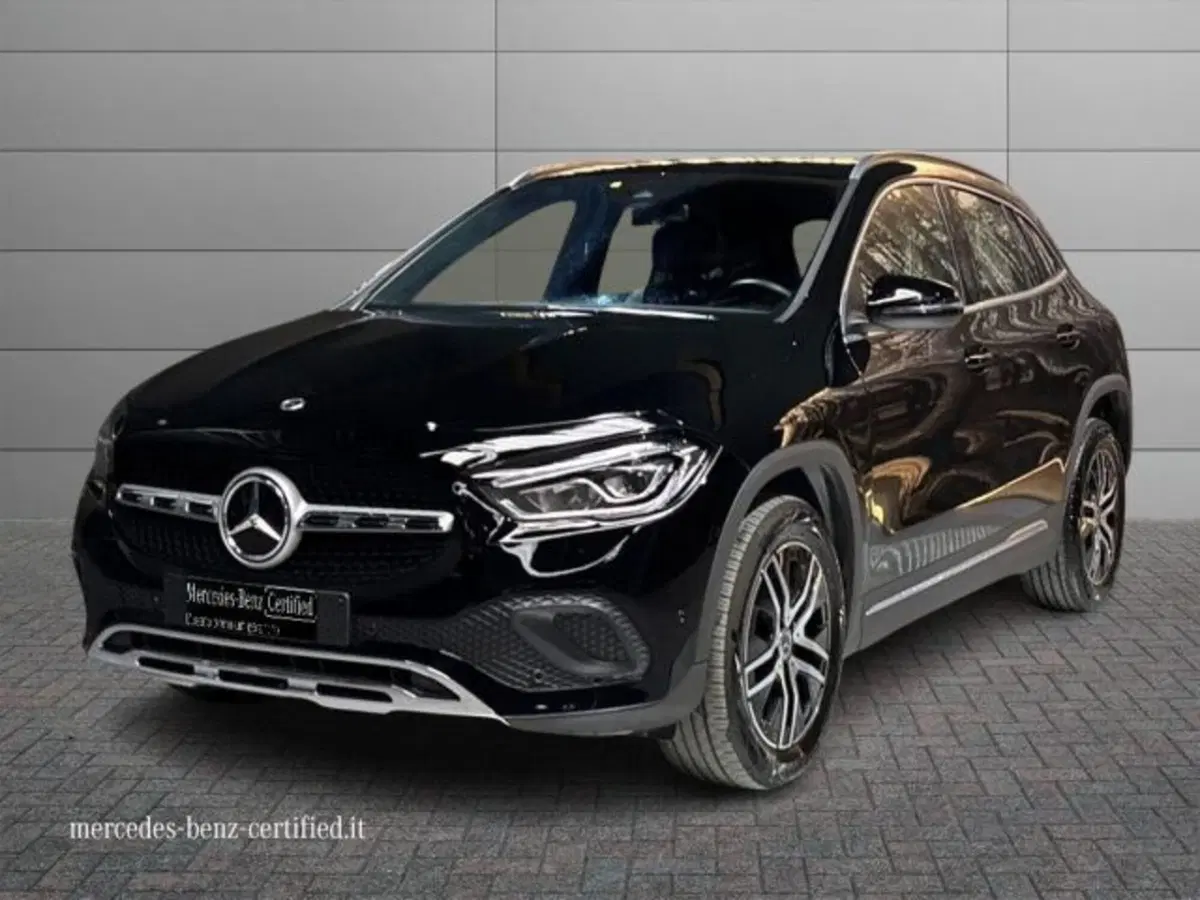 Mercedes-Benz GLA SUV usata a Bologna