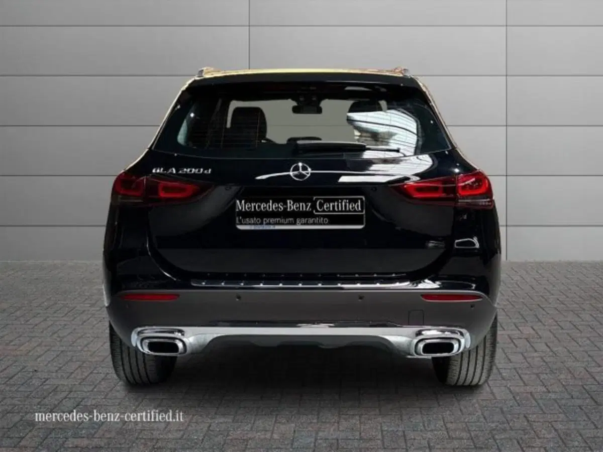 Mercedes-Benz GLA SUV usata a Bologna (4)
