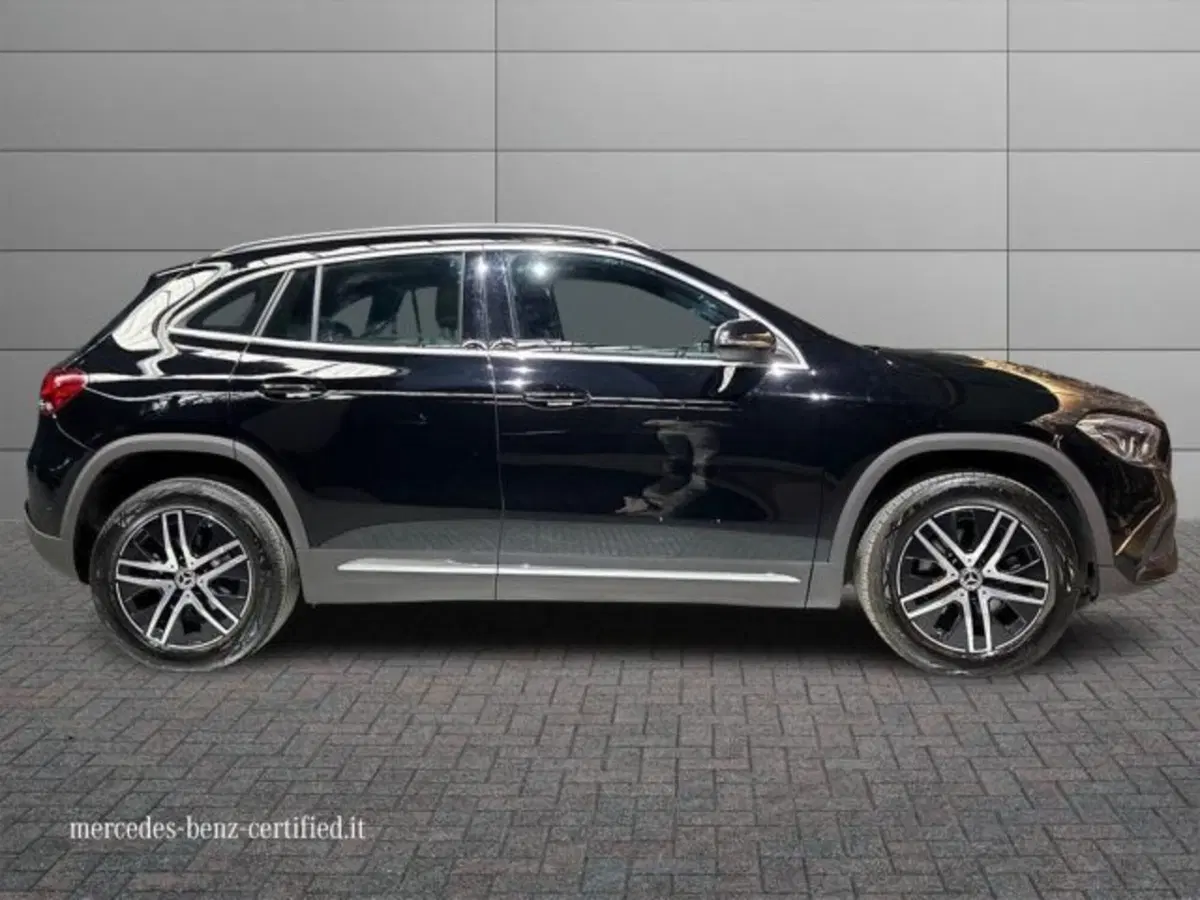 Mercedes-Benz GLA SUV usata a Bologna (5)