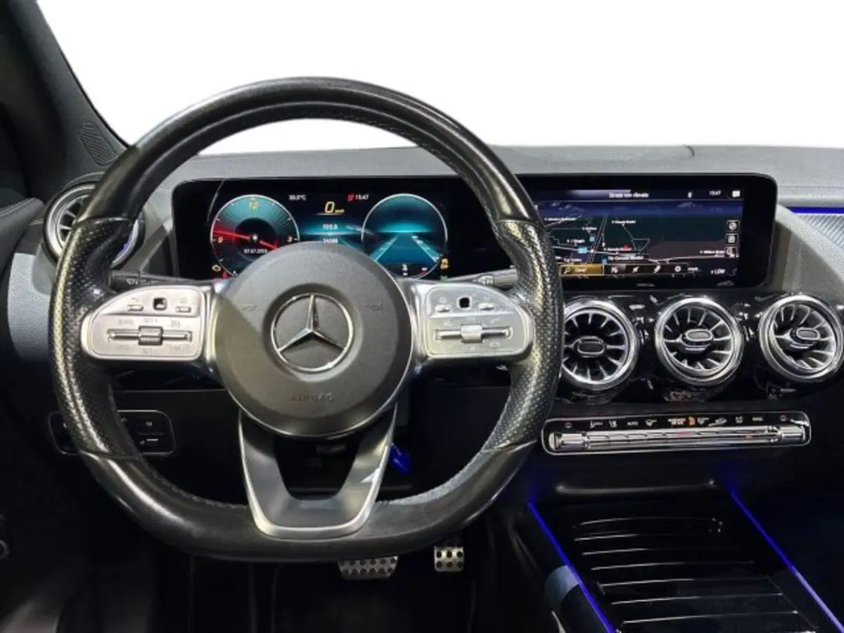 Mercedes-Benz GLA SUV usata a Bologna (11)