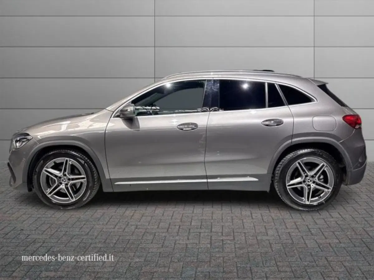 Mercedes-Benz GLA SUV usata a Bologna (6)