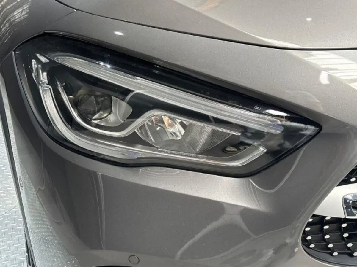 Mercedes-Benz GLA SUV usata a Bologna (7)