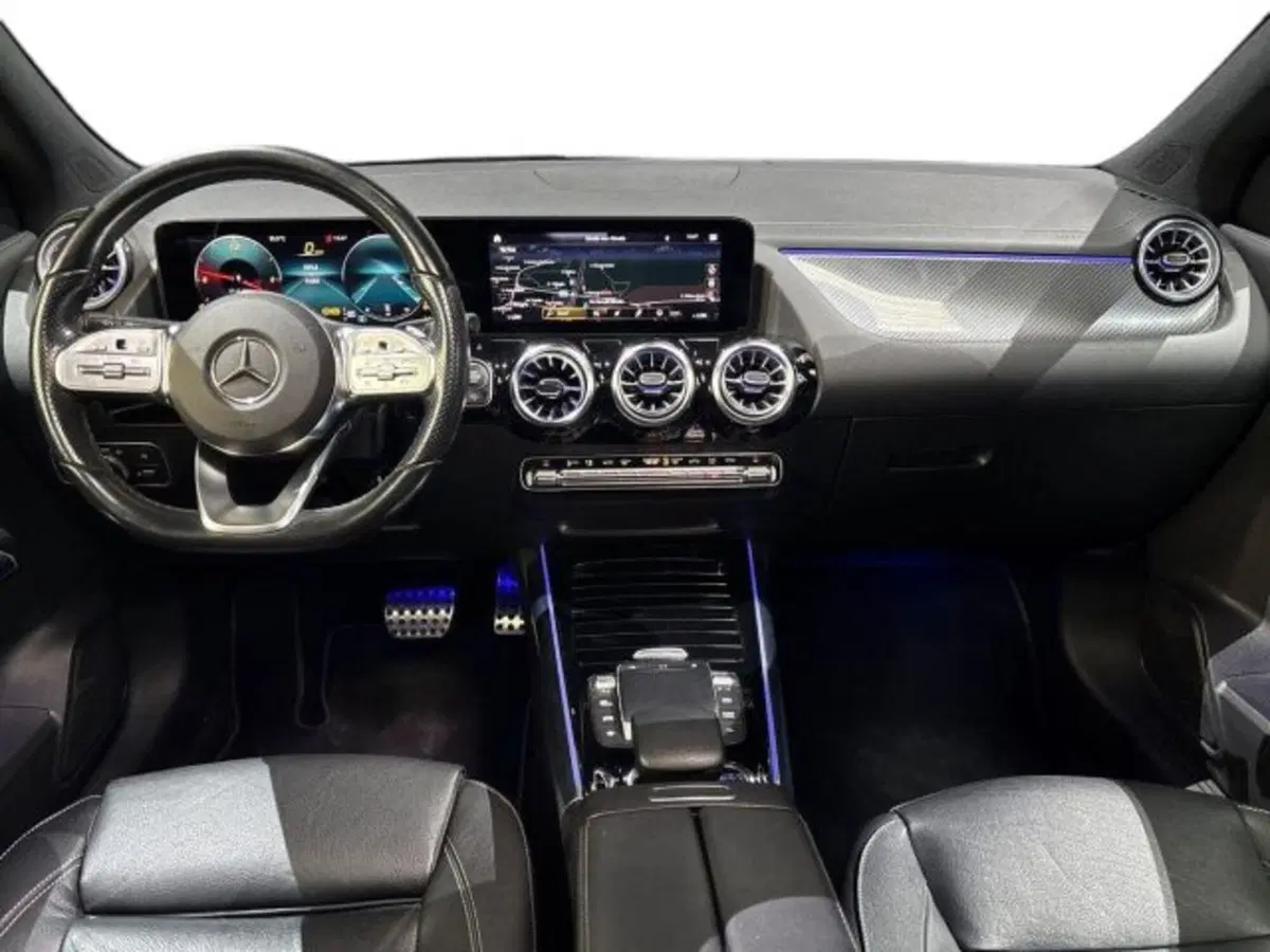 Mercedes-Benz GLA SUV usata a Bologna (9)
