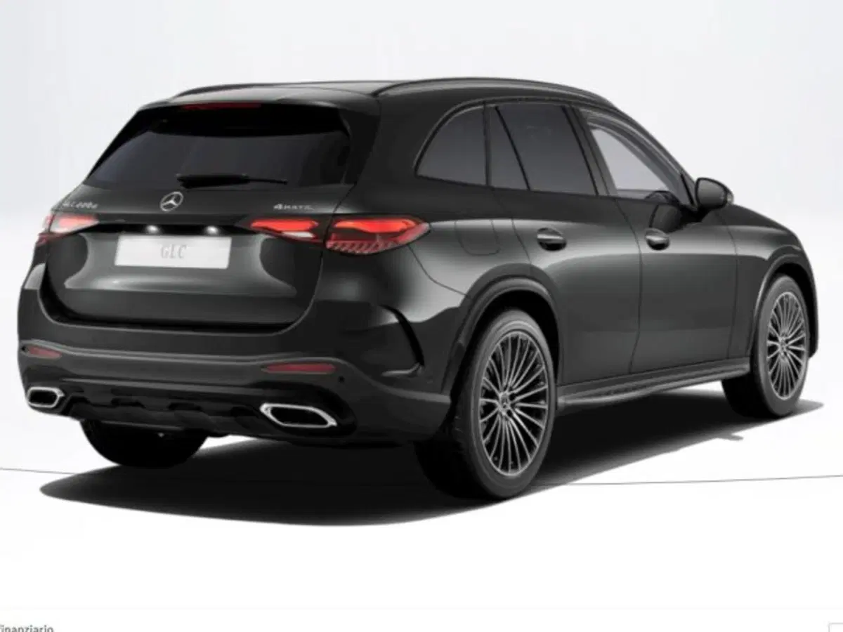 Mercedes-Benz GLC nuova a Verona (2)