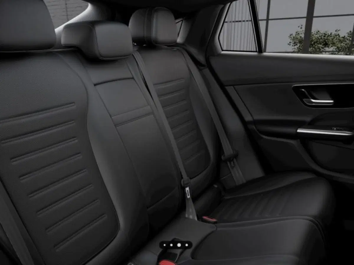 Mercedes-Benz GLC nuova a Verona (8)