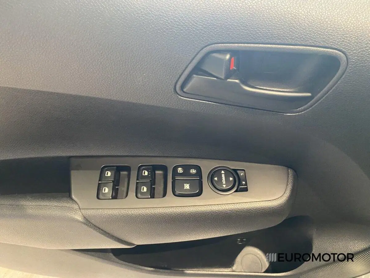 Kia Picanto usata a Bari (10)