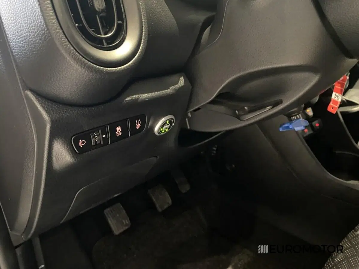 Kia Picanto usata a Bari (11)