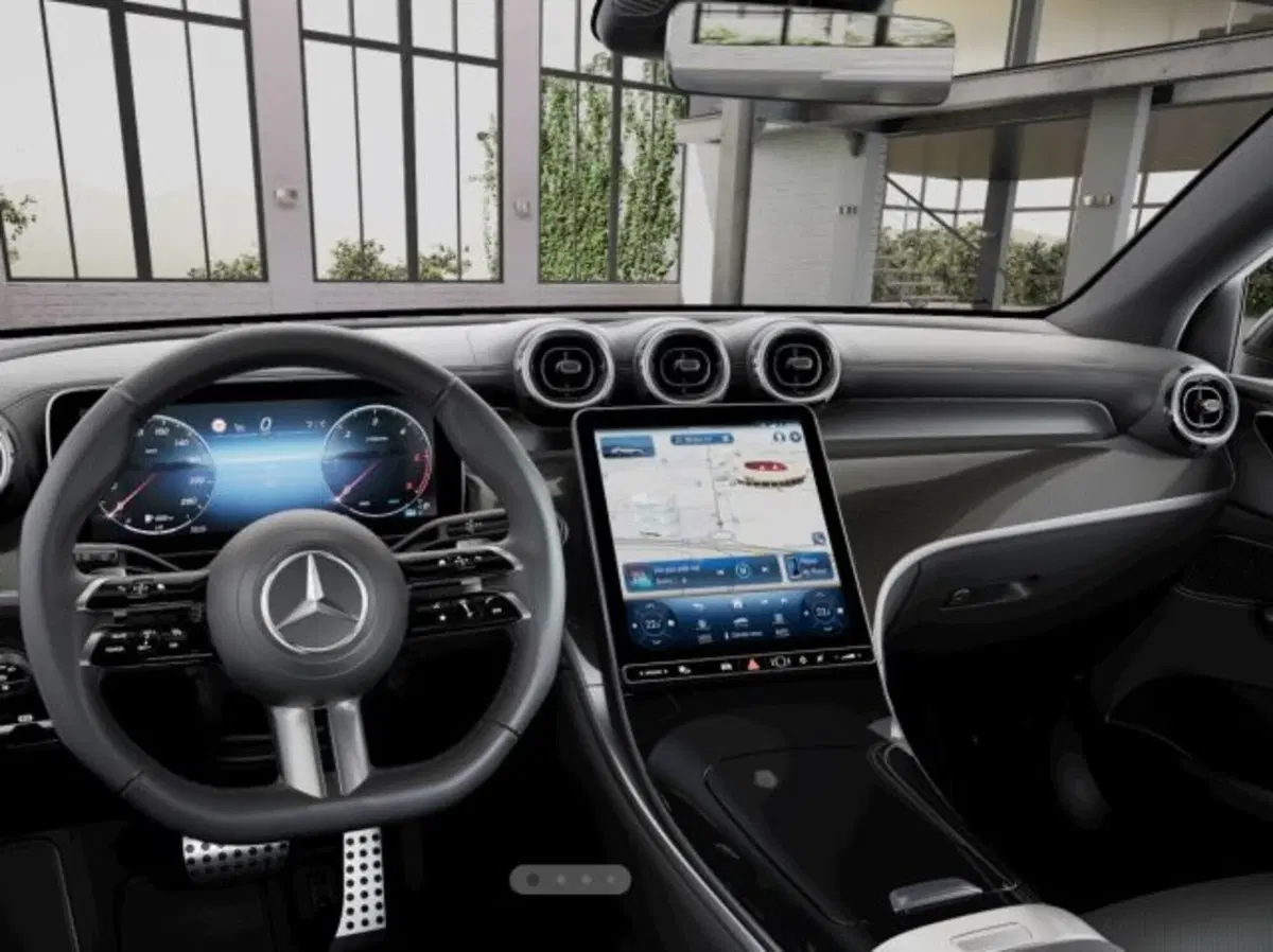 Mercedes-Benz GLC nuova a Verona (8)
