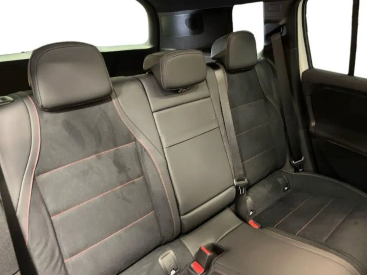 Mercedes-Benz GLB nuova a Verona (15)