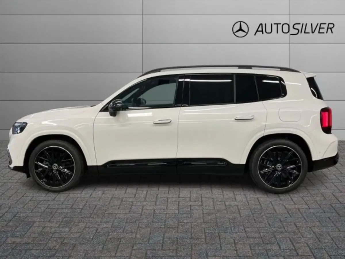 Mercedes-Benz GLB nuova a Verona (6)
