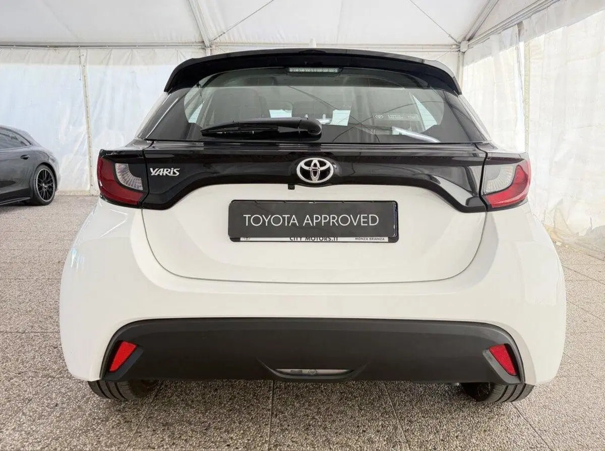Toyota Yaris usata a Monza e Brianza (6)