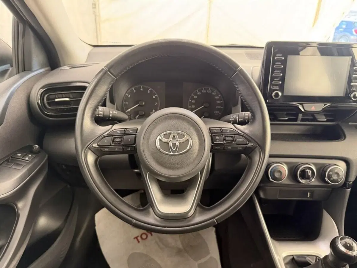 Toyota Yaris usata a Monza e Brianza (8)