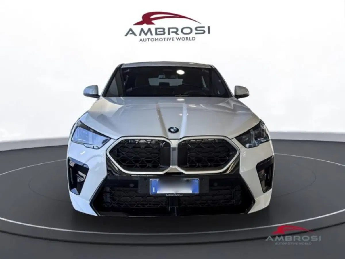 BMW X2 nuova a Perugia (6)