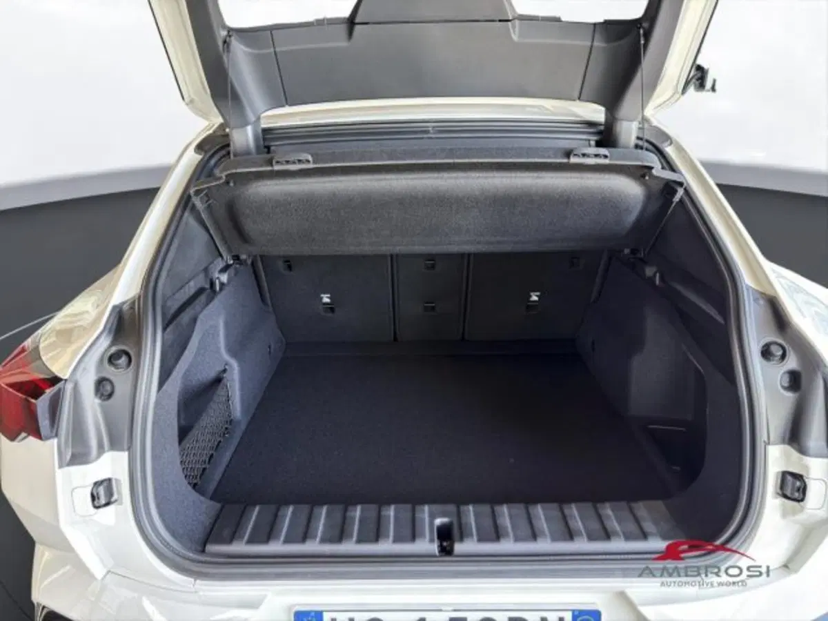 BMW X2 nuova a Perugia (8)