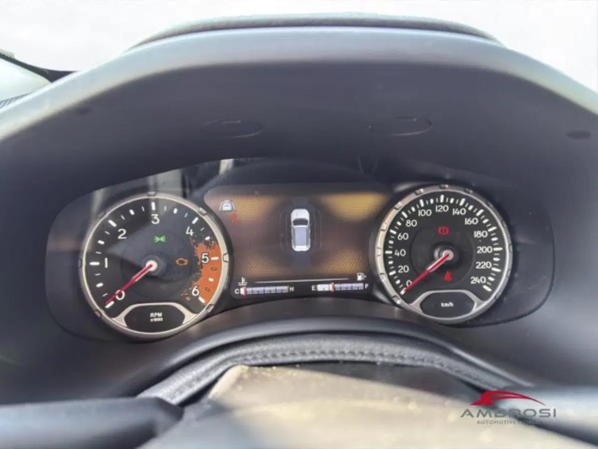 Jeep Renegade usata a Perugia (12)