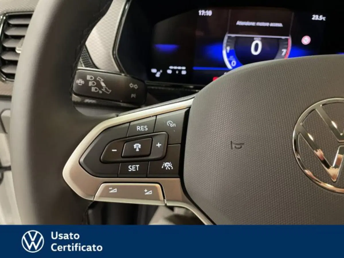 Volkswagen T-Cross nuova a Vicenza (16)
