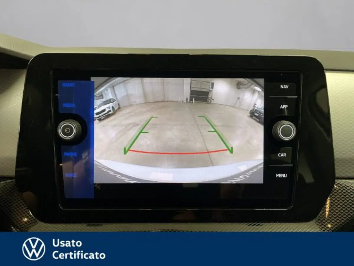 Volkswagen T-Cross nuova a Vicenza (15)