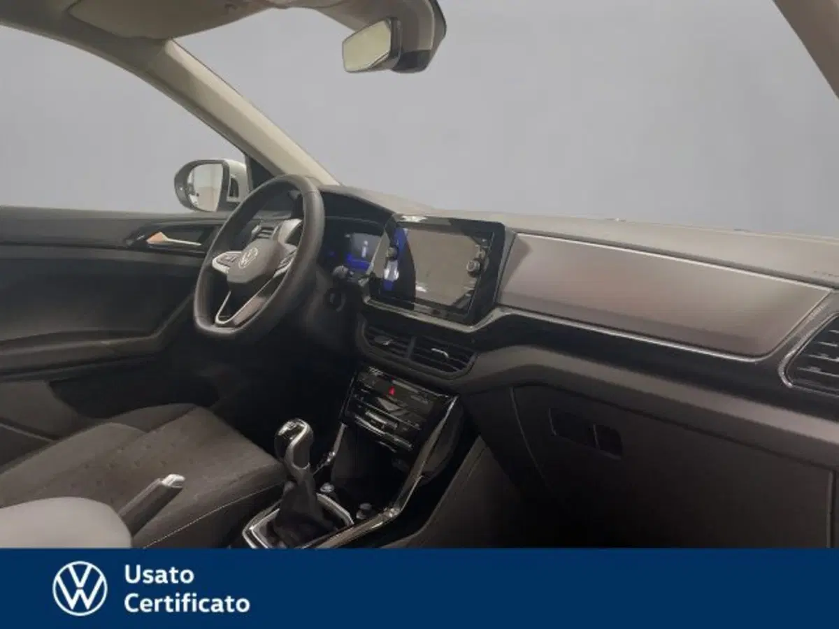 Volkswagen T-Cross nuova a Vicenza (6)