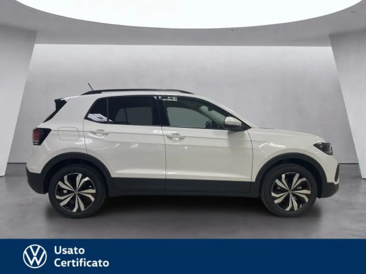 Volkswagen T-Cross nuova a Vicenza (3)
