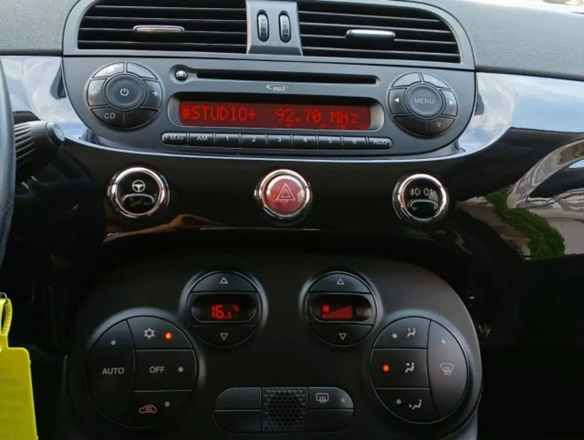 Fiat 500 usata a Brescia (12)