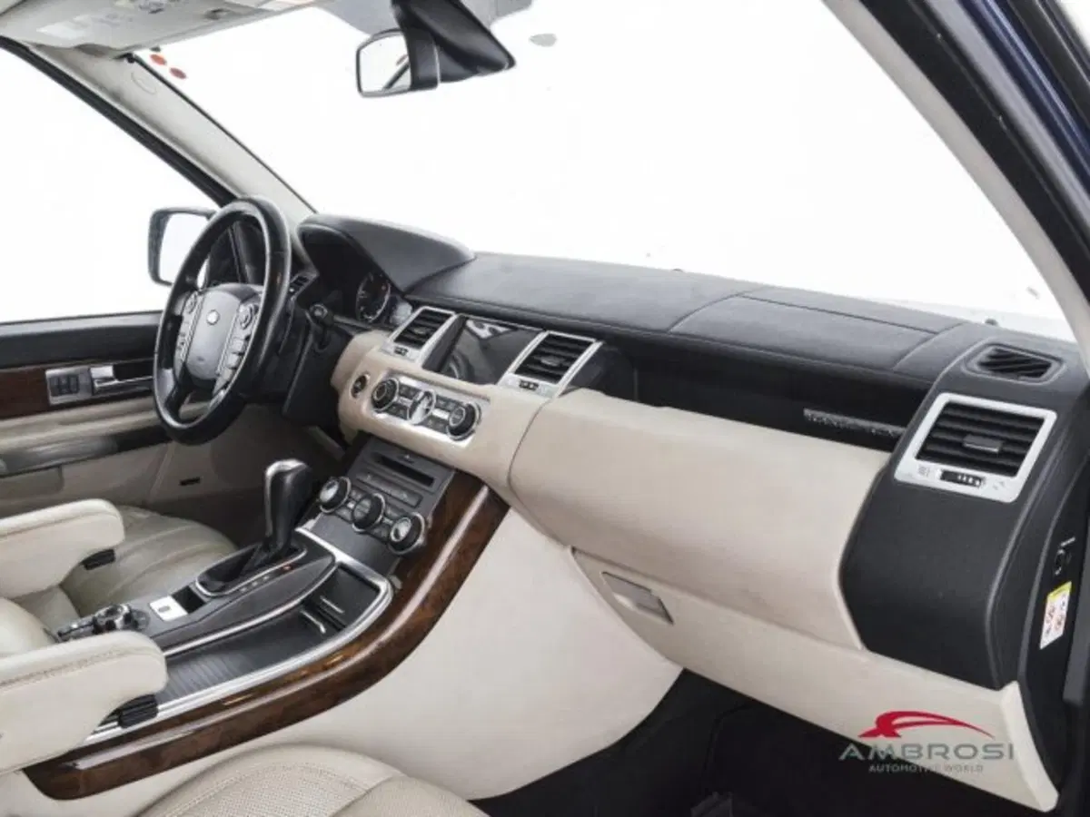 Land Rover Range Rover Sport usata a Perugia (12)