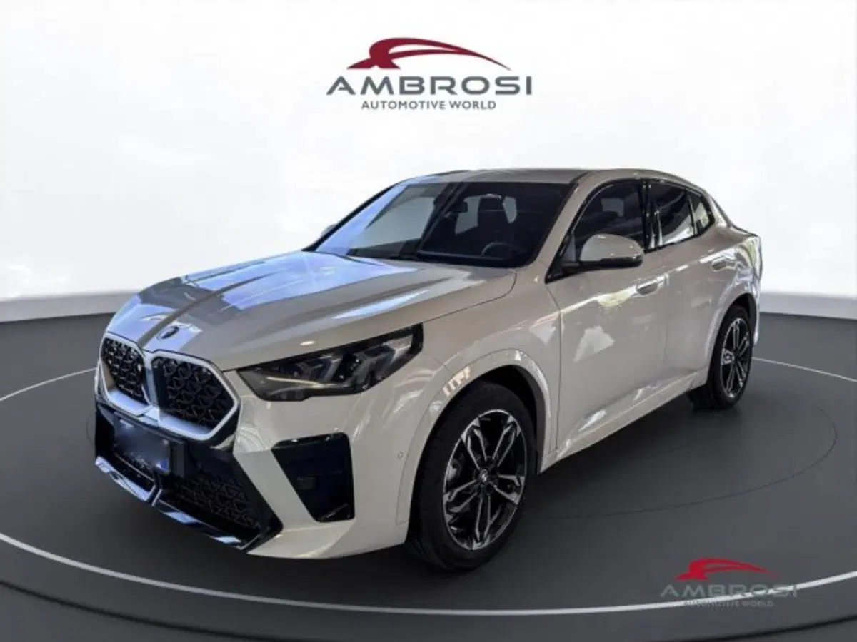 BMW X2 nuova a Perugia