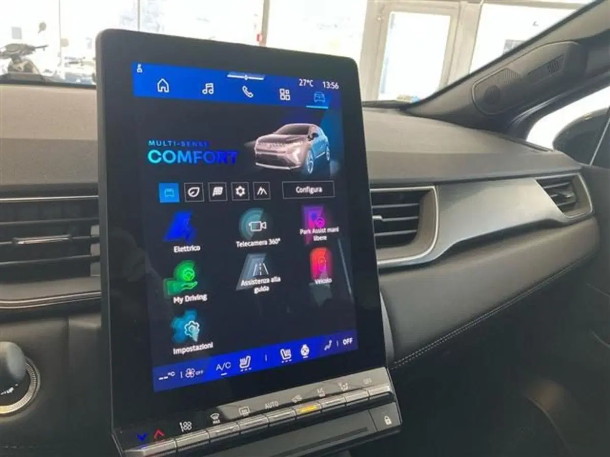 Renault Symbioz usata a Como (13)