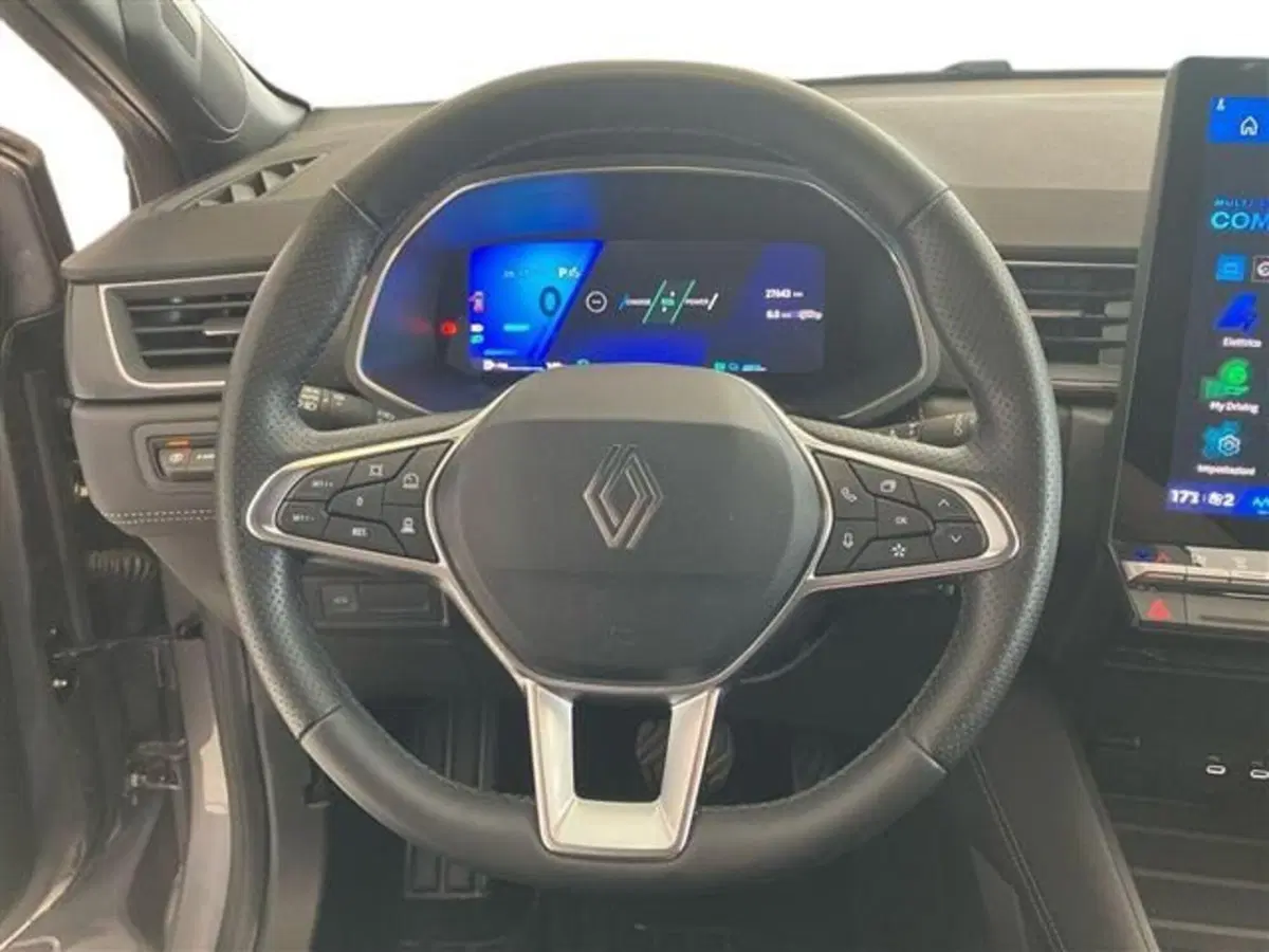 Renault Symbioz usata a Como (17)