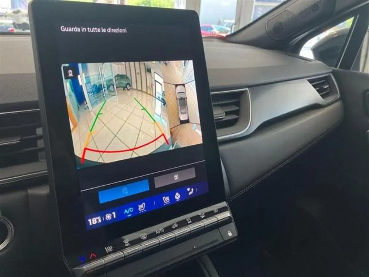 Renault Symbioz usata a Como (13)