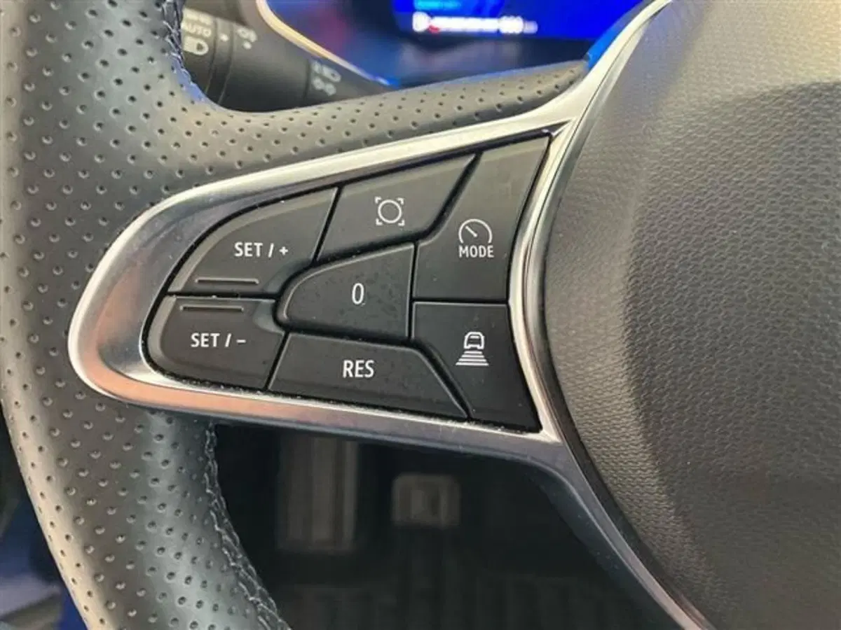 Renault Symbioz usata a Como (17)