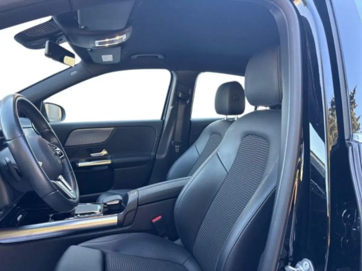 Mercedes-Benz GLA SUV usata a Lecce (14)