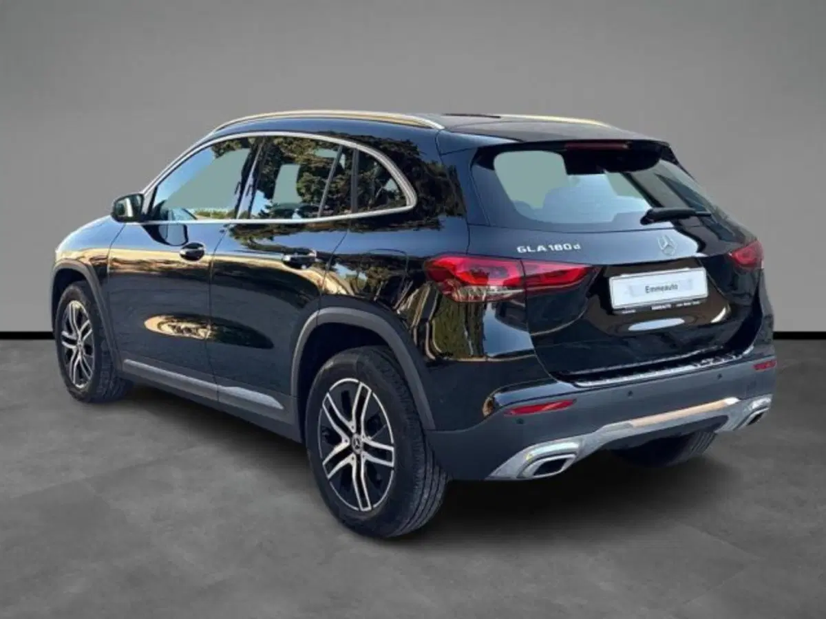Mercedes-Benz GLA SUV usata a Lecce (3)