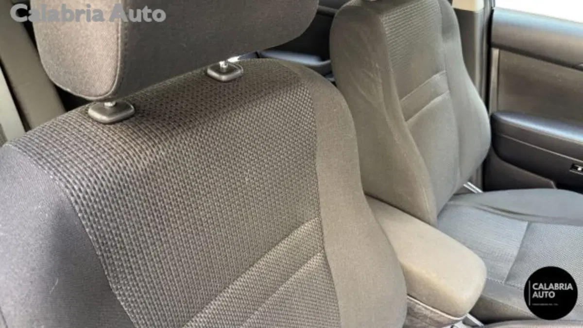 Toyota Avensis usata a Reggio Calabria (12)