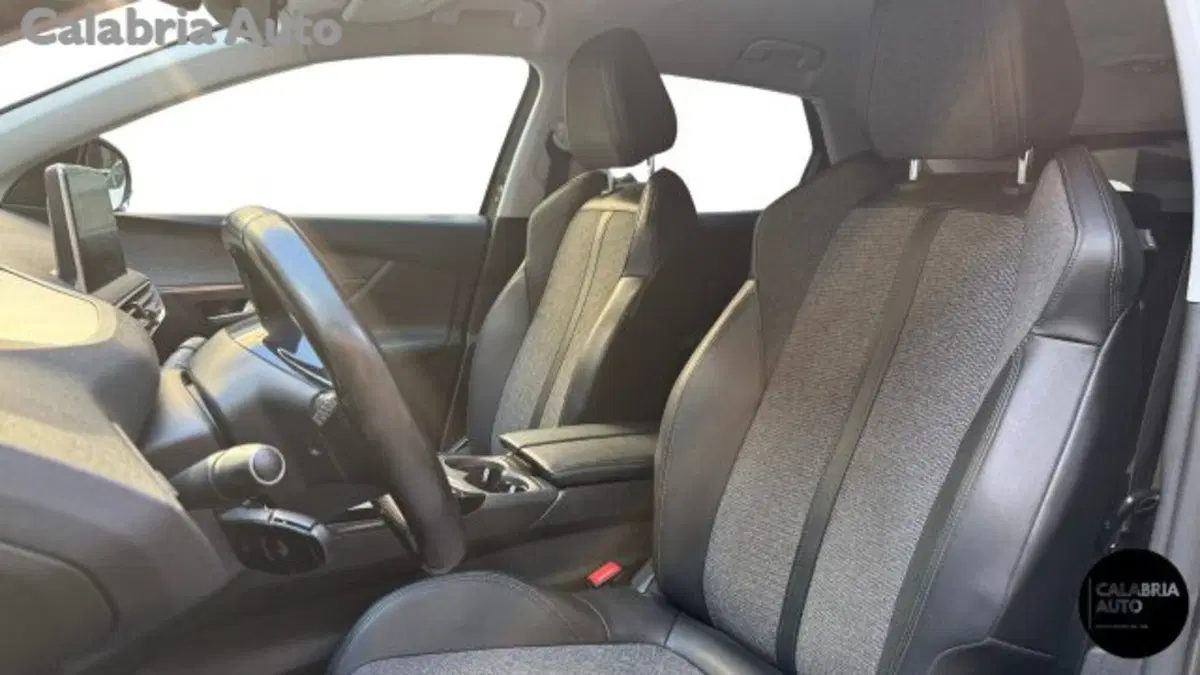 Peugeot 3008 usata a Reggio Calabria (10)
